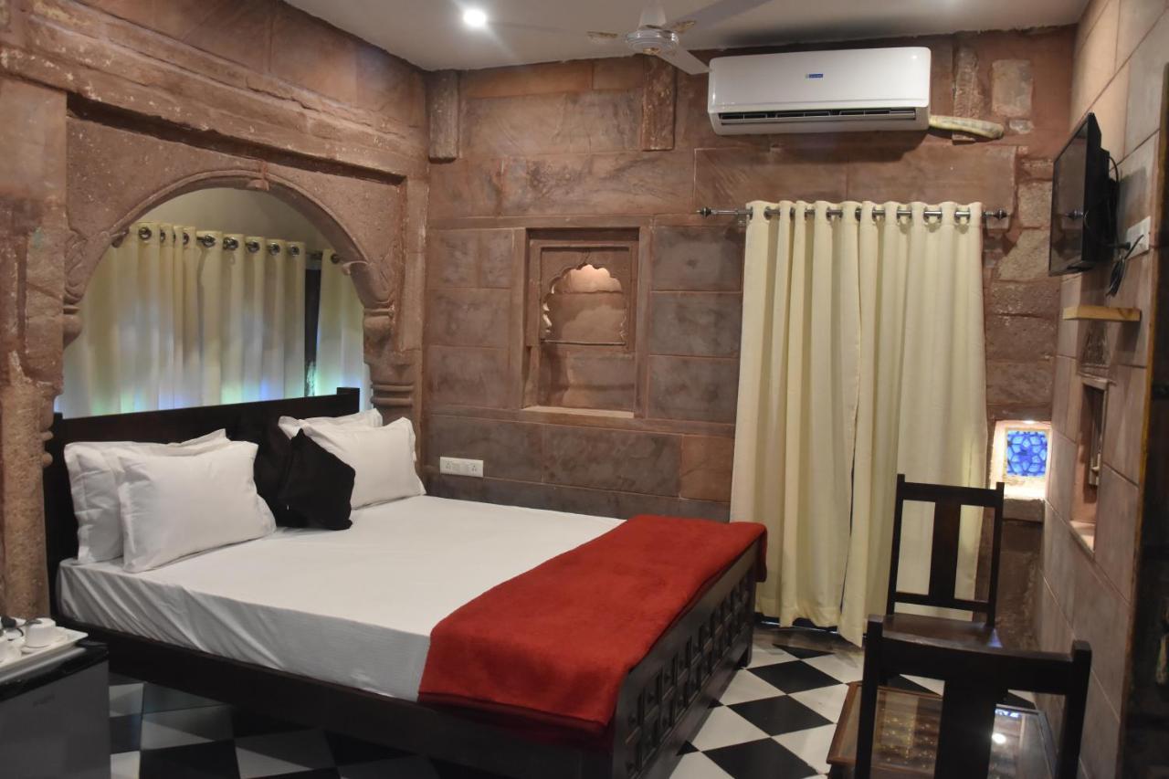 The Kutumb Villa - A Heritage Home Stay Jodhpur  Bagian luar foto